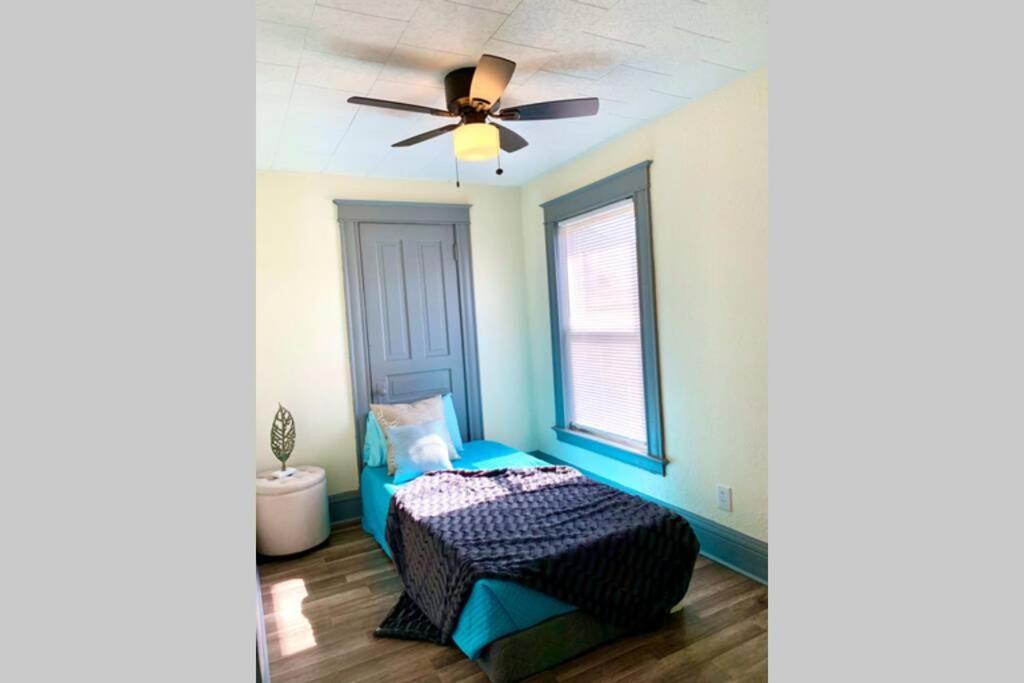 5Br Niagara Getaway Prime Location-Sleeps 10 Villa Ниагарски водопад Екстериор снимка