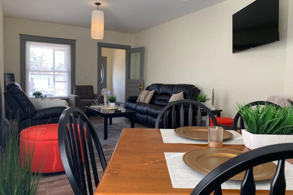 5Br Niagara Getaway Prime Location-Sleeps 10 Villa Ниагарски водопад Екстериор снимка