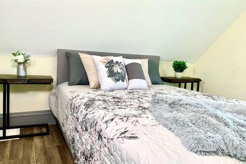 5Br Niagara Getaway Prime Location-Sleeps 10 Villa Ниагарски водопад Екстериор снимка