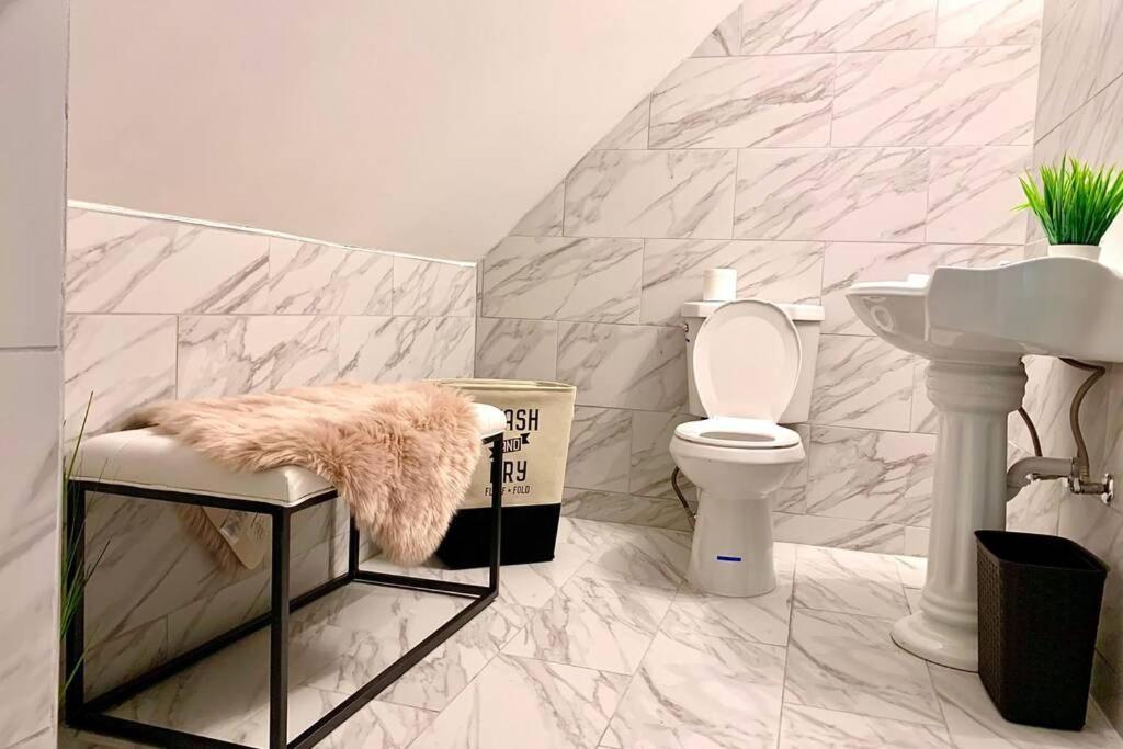 5Br Niagara Getaway Prime Location-Sleeps 10 Villa Ниагарски водопад Екстериор снимка