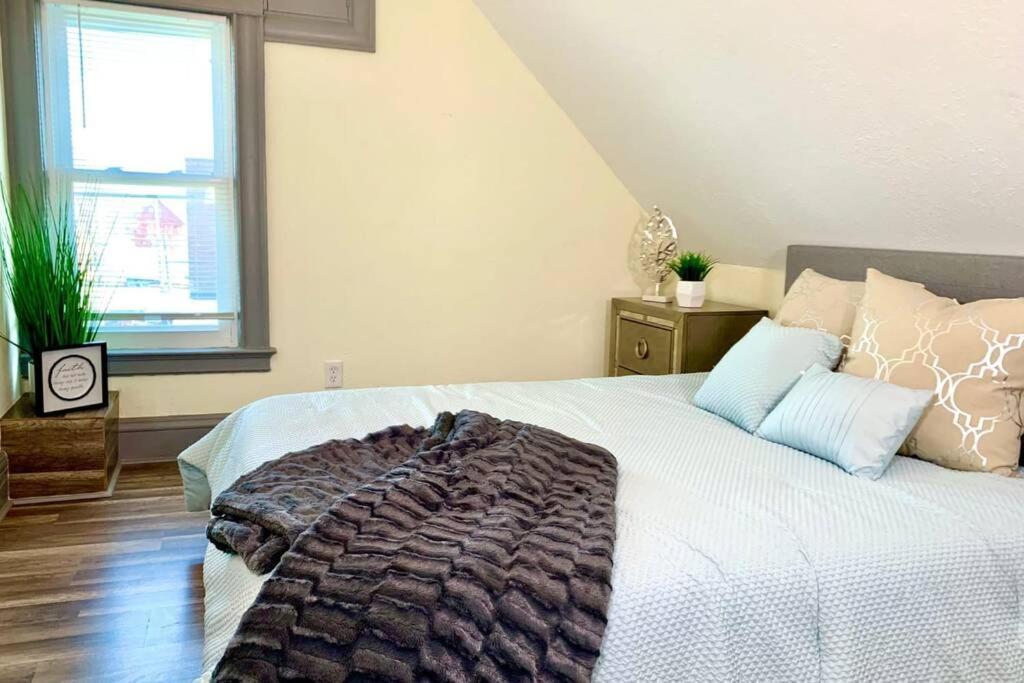 5Br Niagara Getaway Prime Location-Sleeps 10 Villa Ниагарски водопад Екстериор снимка